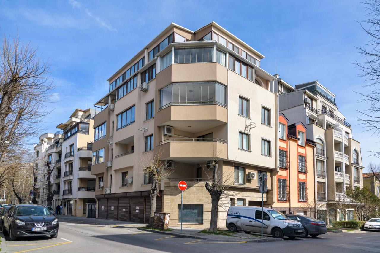 "Варна Дрийм Апартамент" Real Jewel In Top Center Exterior photo